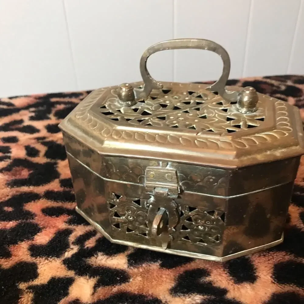 VINTAGE 70s BRASS BOXES with Floral designs KEEPSAKE OR POTPOURRI HOLDERS